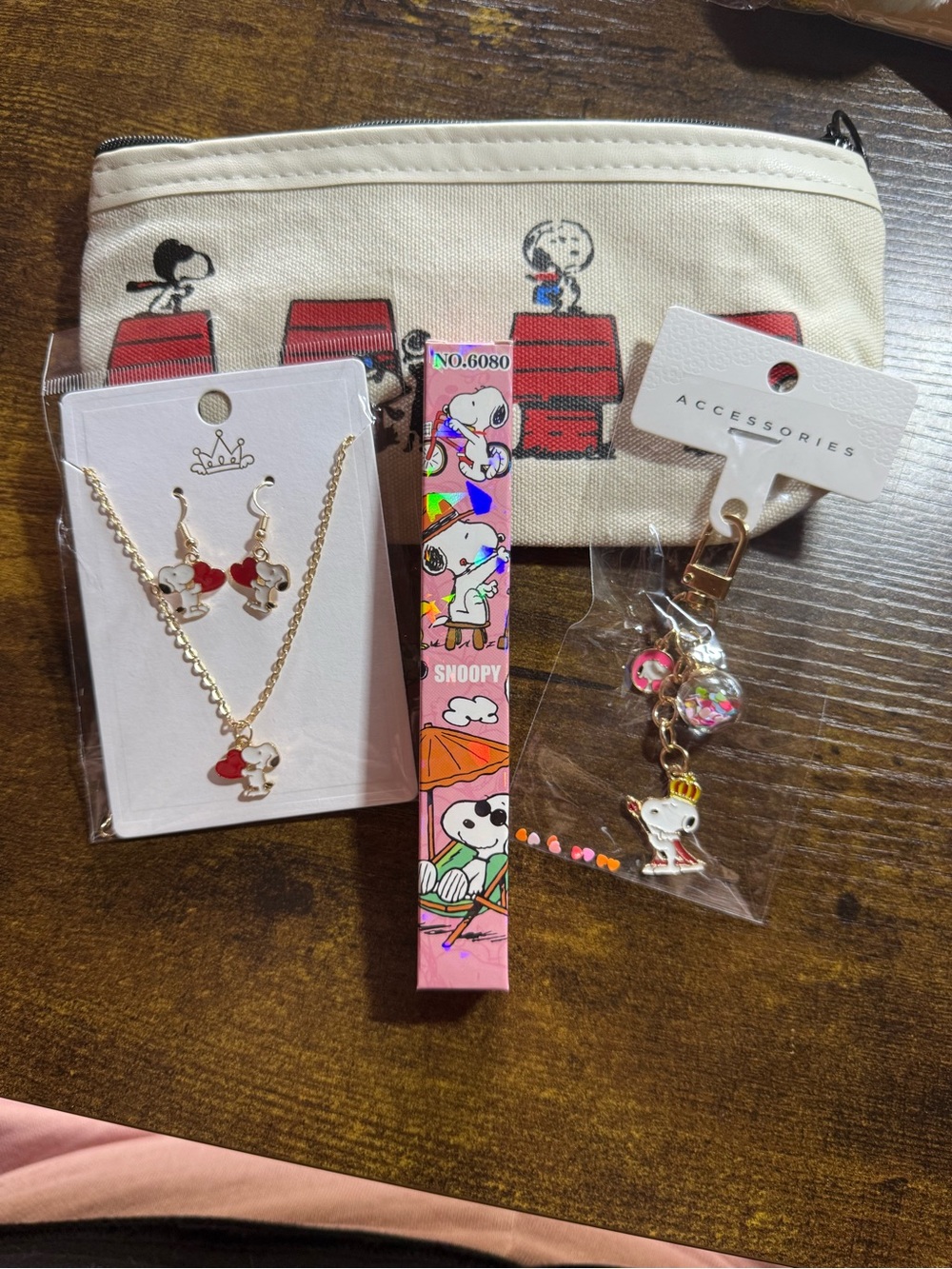 Necklace & Earrings Set with Canvas Pouch - White & Red